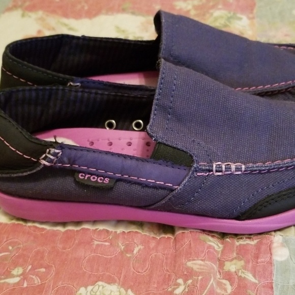 Crocs Walu Loafer Size 6 - Picture 3 of 5